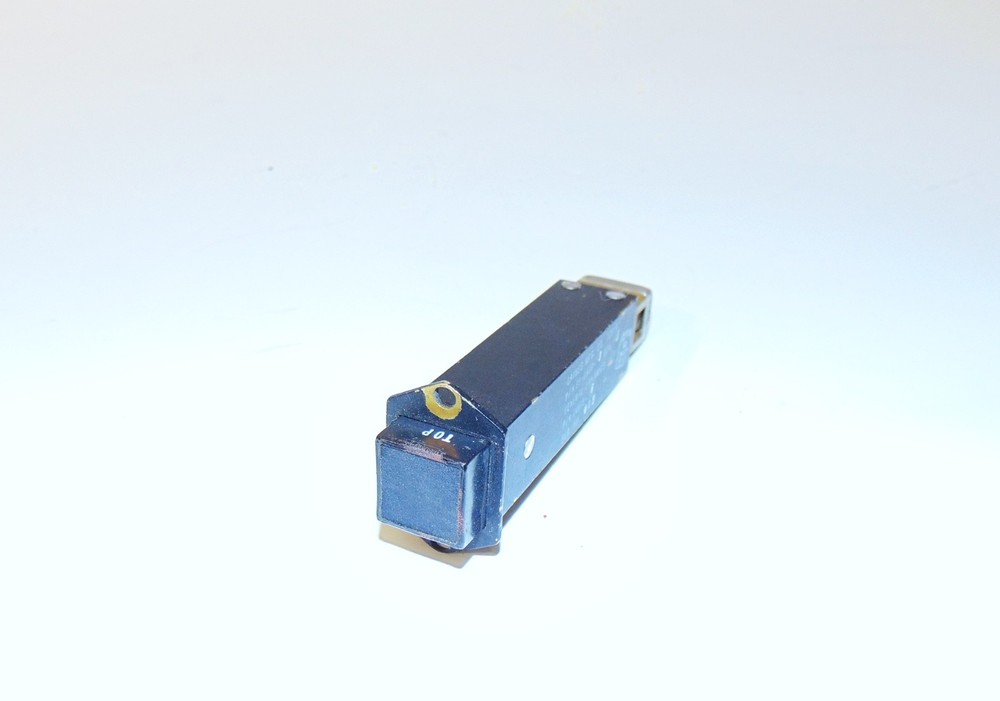 General Dynamics Ft. Worth Aircraft Cockpit Indicator Light, FCS DISC A/C FAIL
