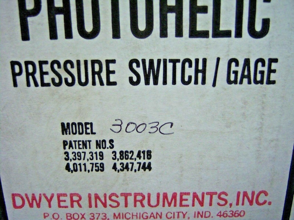 Dwyer Pressure Gauge 3003C