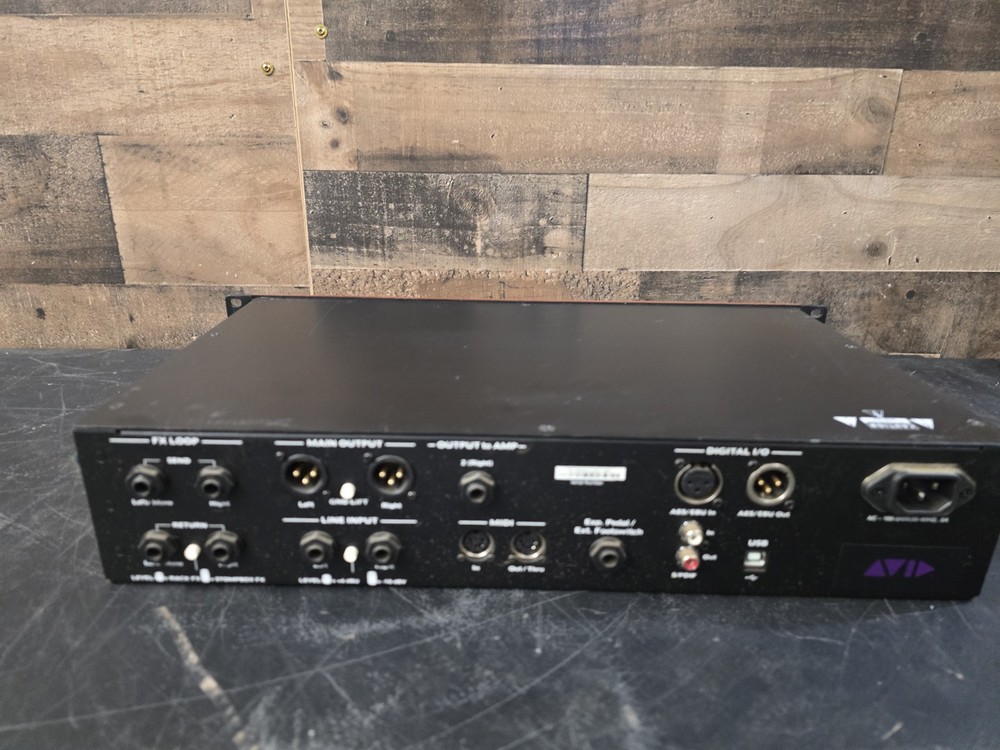 AVID - ELEVEN RACK | Guitar Effect and Interface