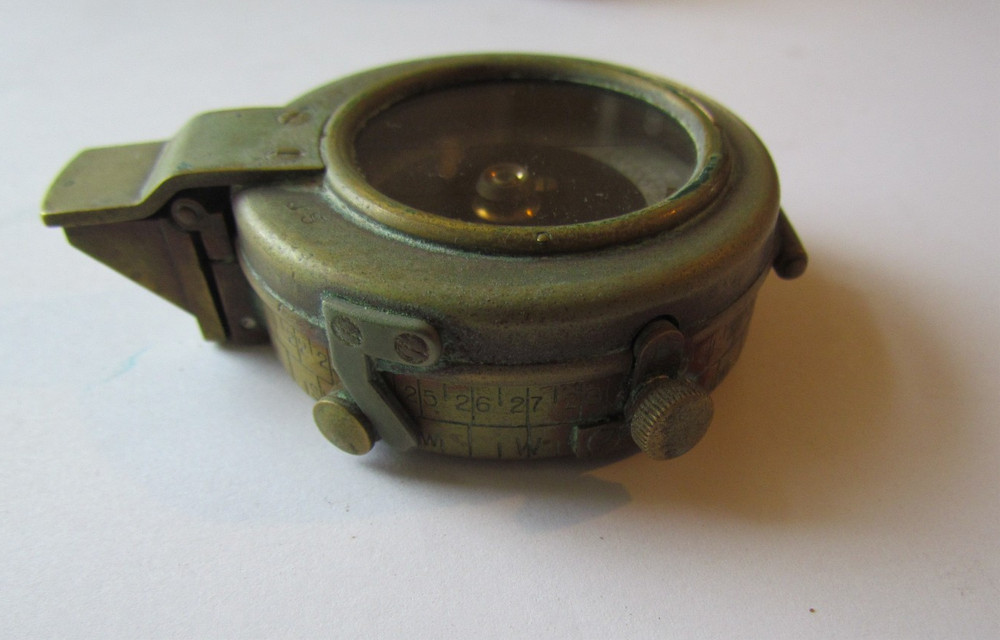1918 US Engineer Corps WWI Compass C-E No 10996 Solid Brass Antique With Case