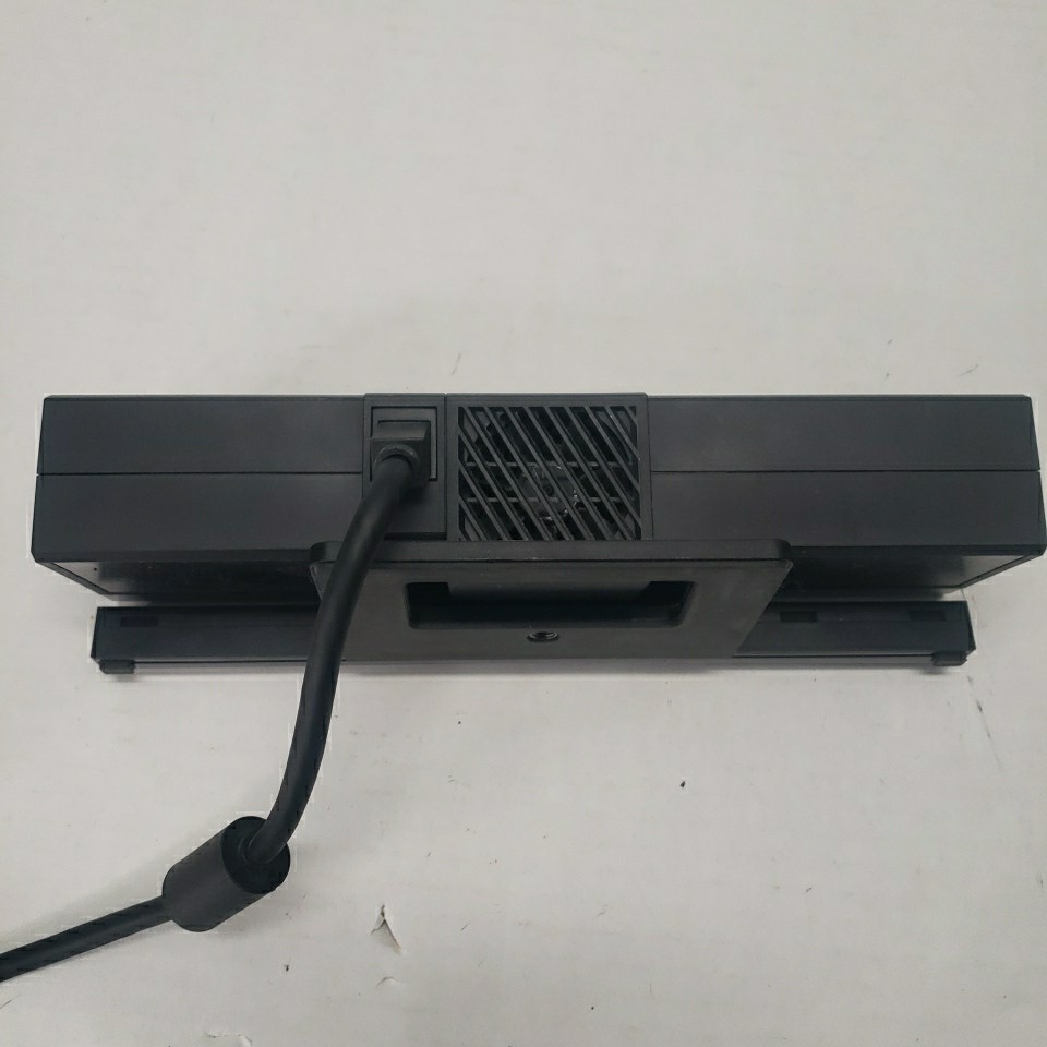 Microsoft Xbox 360 Kinect Sensor Bar Tested