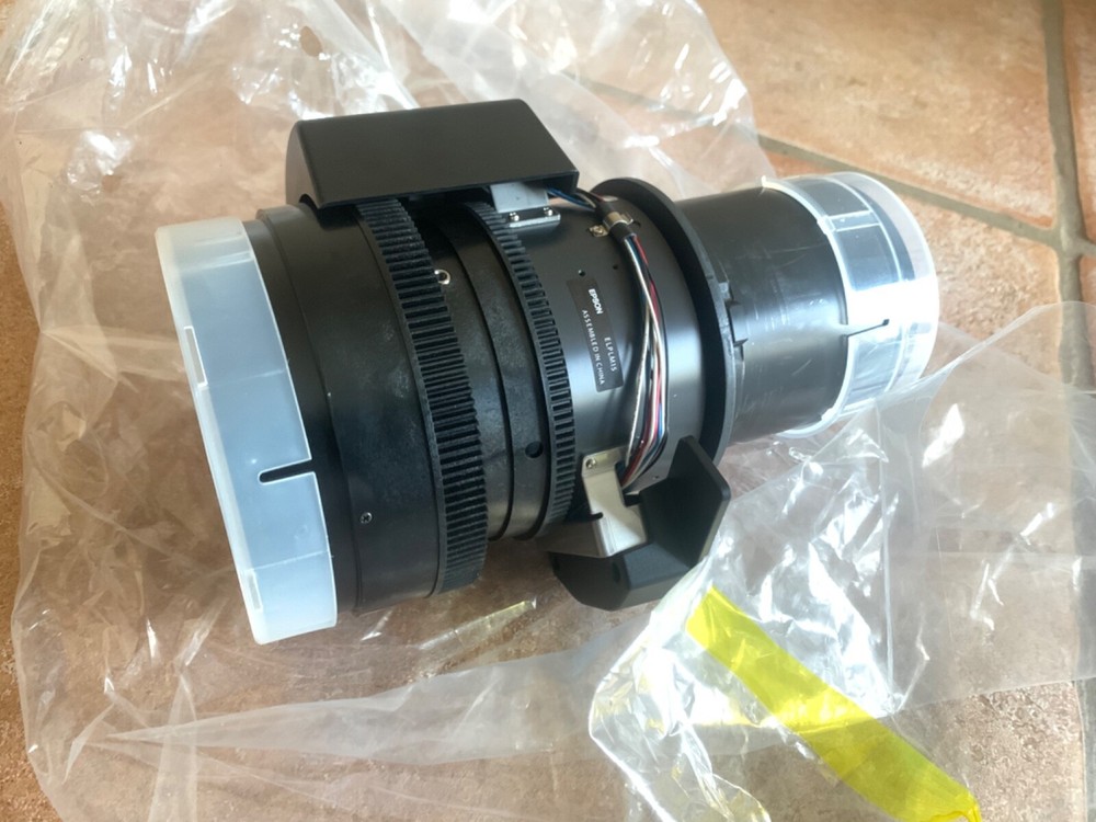 EPSON ELPLM15  Middle Throw Zoom Projector Lens