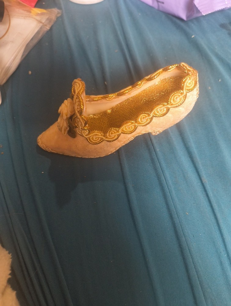 4 Inch Shoe