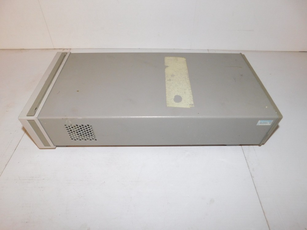 HEWLETT PACKARD 8116A PULSE/FUNCTION GENERATOR 50 MHZ (SML103)