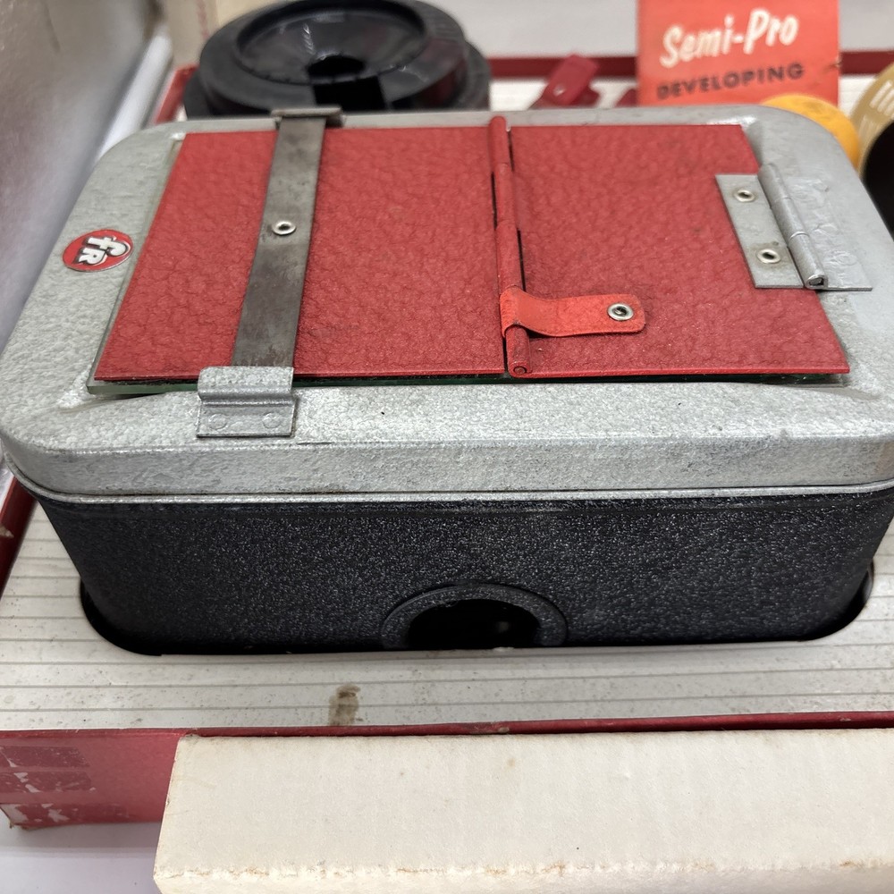 Vintage FR Semi Pro Photo Developing & Printing Kit