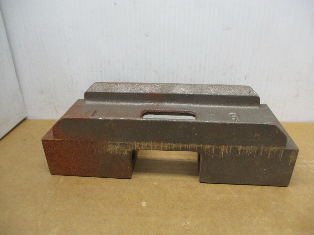 DITCH WITCH TOOTH ADAPTER PART # 135-913 (HAS MINOR RUST) - NEW