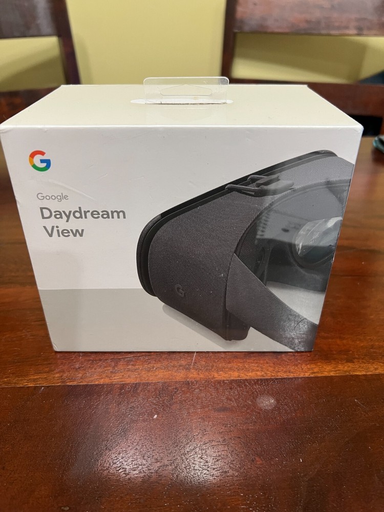 Google Daydream View VR Headset & Controller Charcoal  New Sealed in box