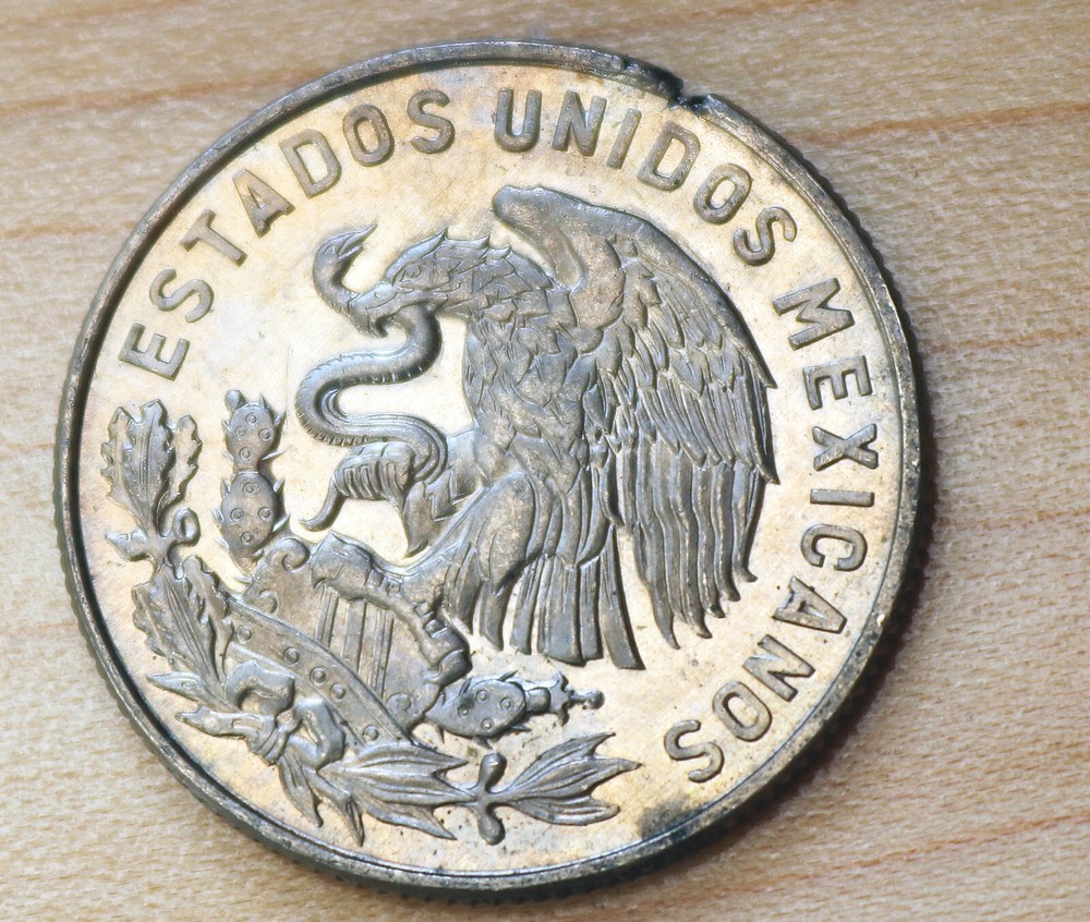 1966 Mexico 50 Centavos Cuauhtémoc Unc. Planchet Error