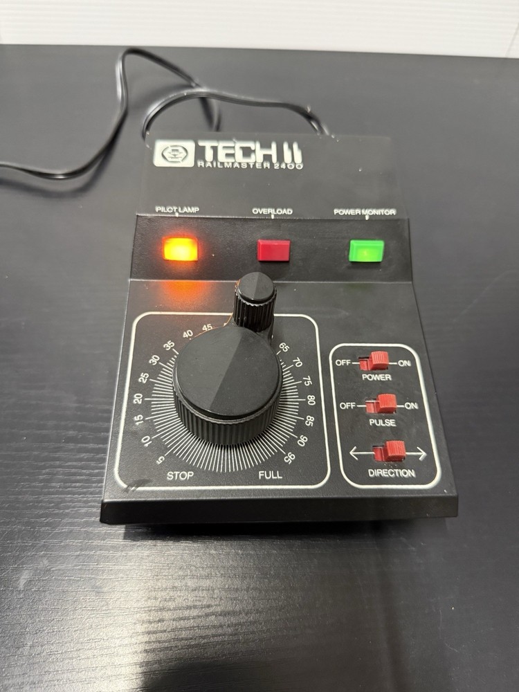 MRC Tech II Railmaster 2400 Model Train Control Powerpack Transformer