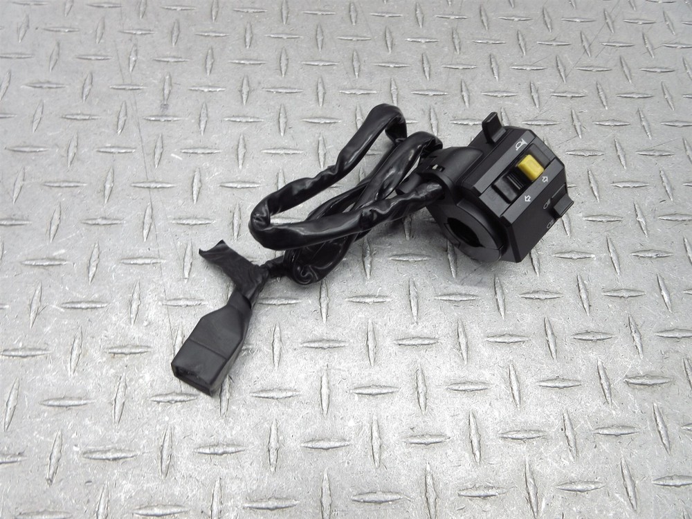 2002 99-02 Buell S3 S3T Thunderbolt Left Handlebar Control Switch Handle Bar