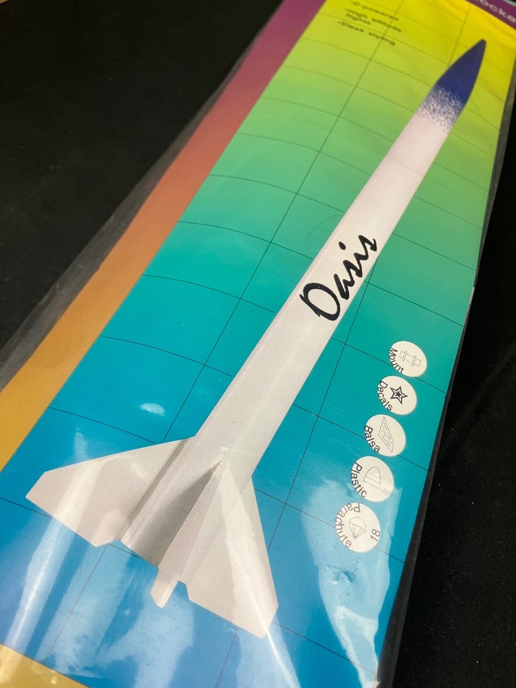 Long OOP D-Powered CUSTOM OASIS Skill Level 2 Flying Model Rocket Kit -Sealed
