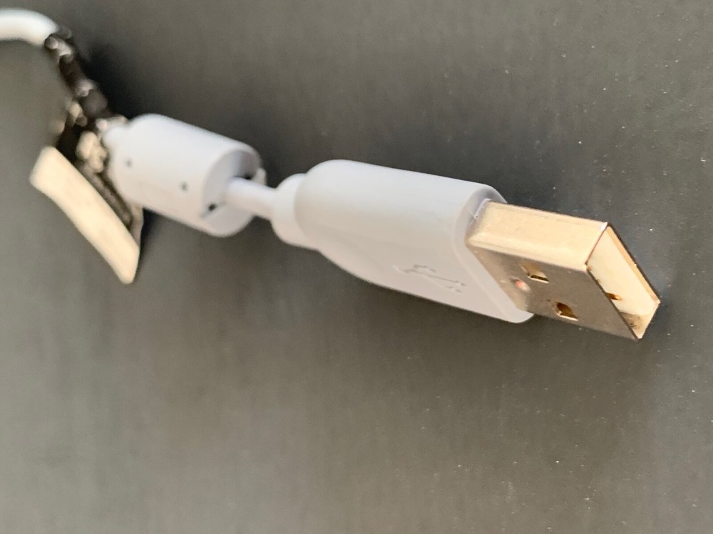 LOGITECH C250 WEBCAM Model # V-U0003 USB