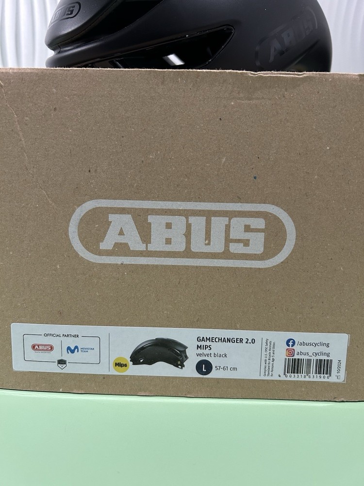 Game Changer 2.0 MIPS Helmet - Black