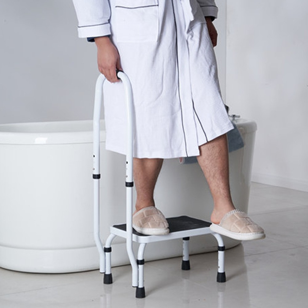 VEVOR Step Stool 1-Step 330lbs Capacity,3 Adjustable Height w/Handle Steel Step