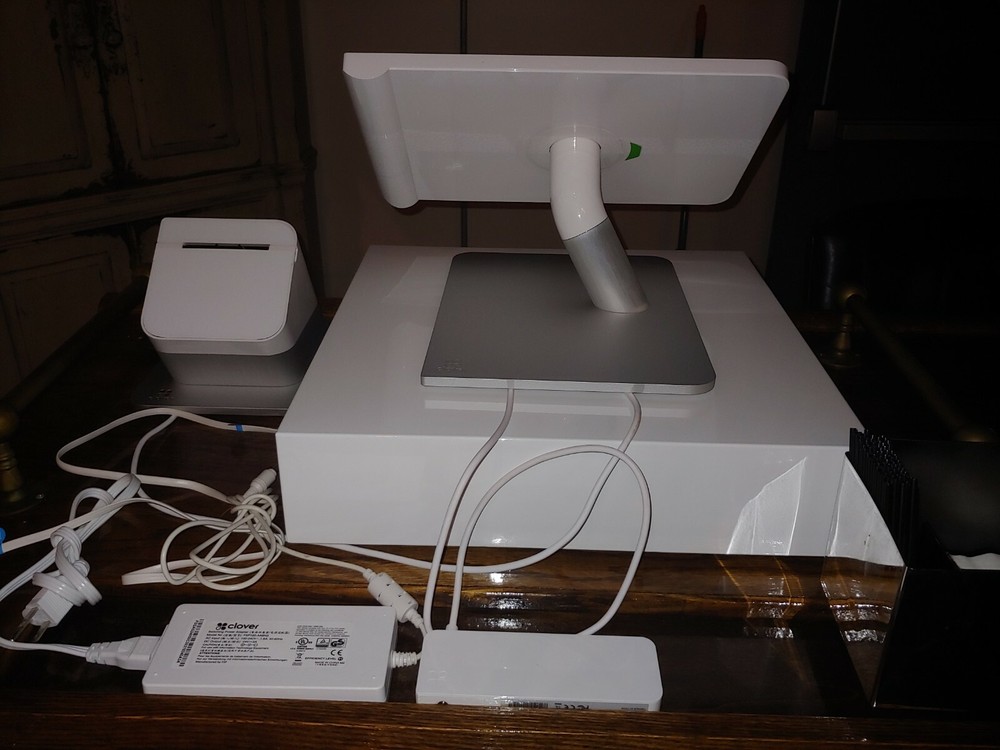 Clover Station POS Terminal