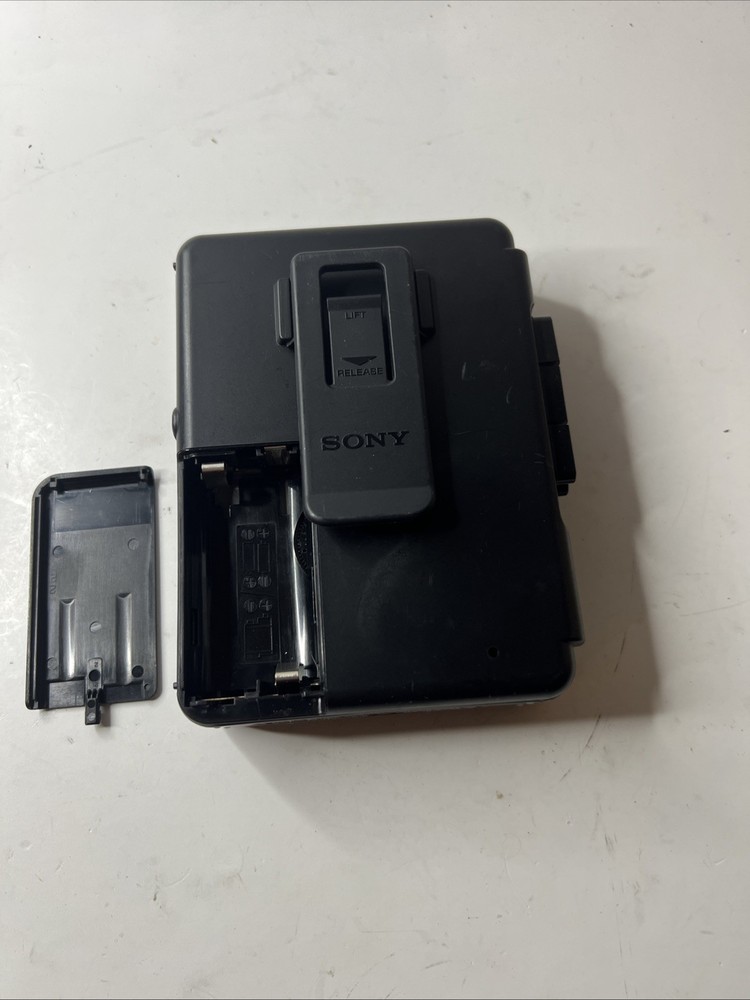 SONY Walkman WM-A10 Cassette Player Tested Fully Functional Read Description