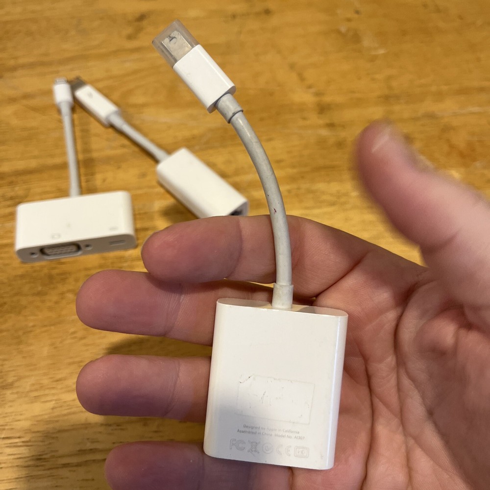 Apple Cables - A1433, A1439, A1307 Display Ports Transfer Data