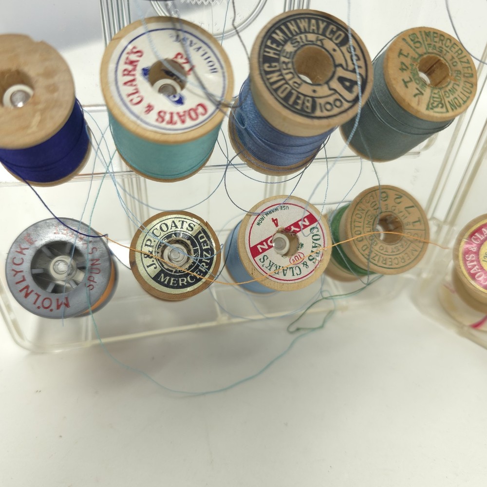 Vintage Falcon Clear Plastic Thread Holder/Display with 24 Spools Of Thread