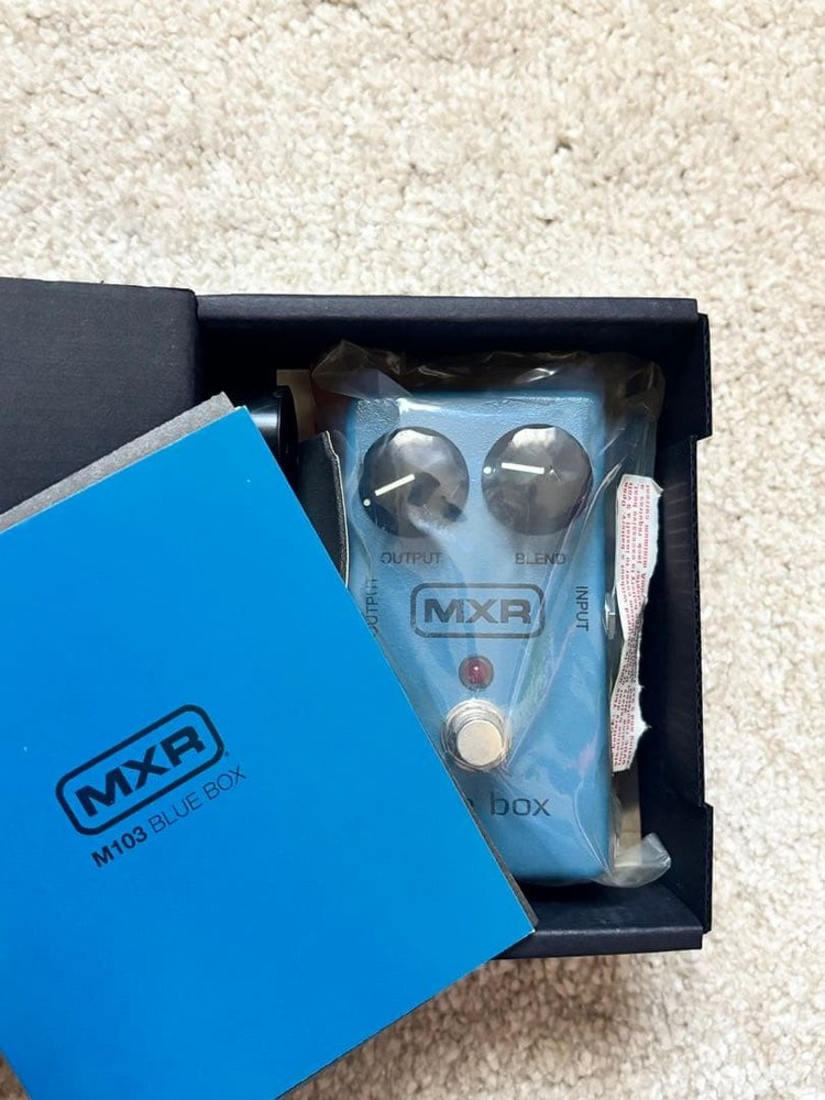 MXR M103 Blue Box Octave Fuzz