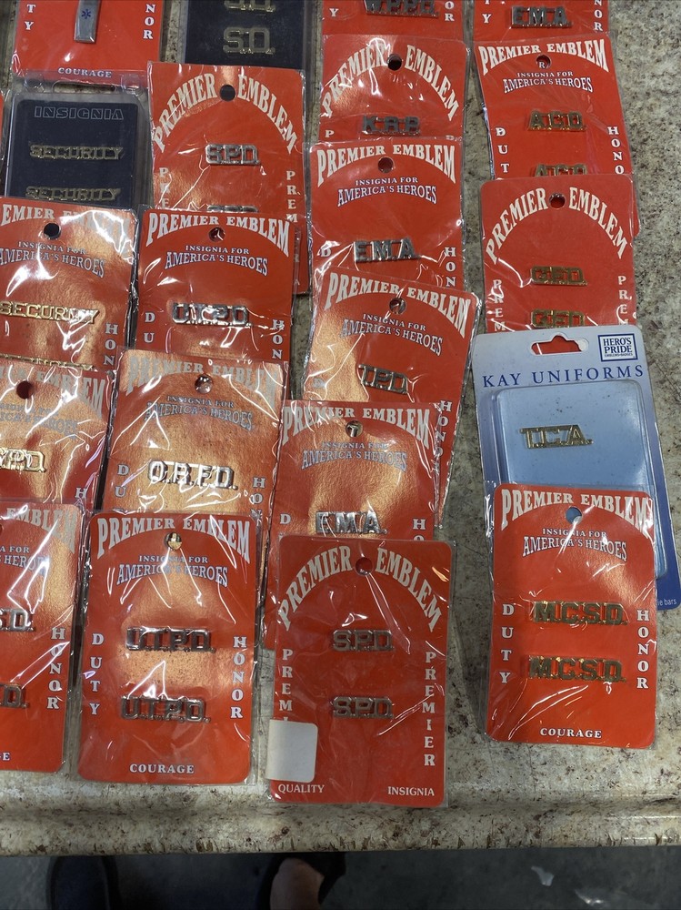 Police / Fire / EMS Collar, Brass Insignia ￼Group 2