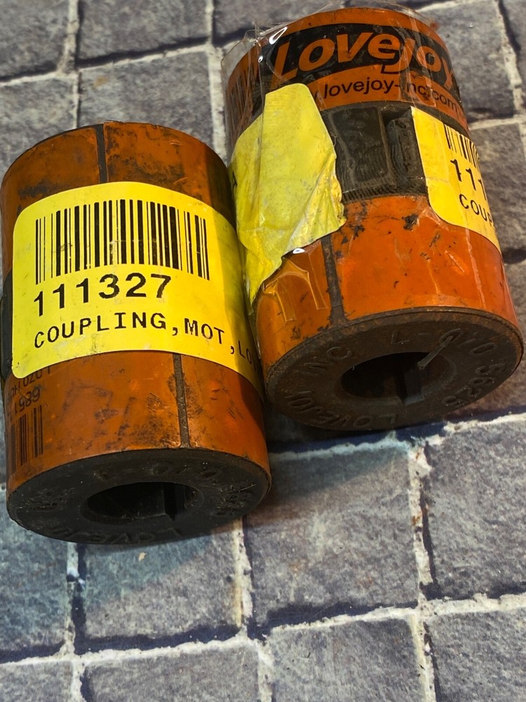 One LoveJoy L-70 , .5625 coupling set #111327