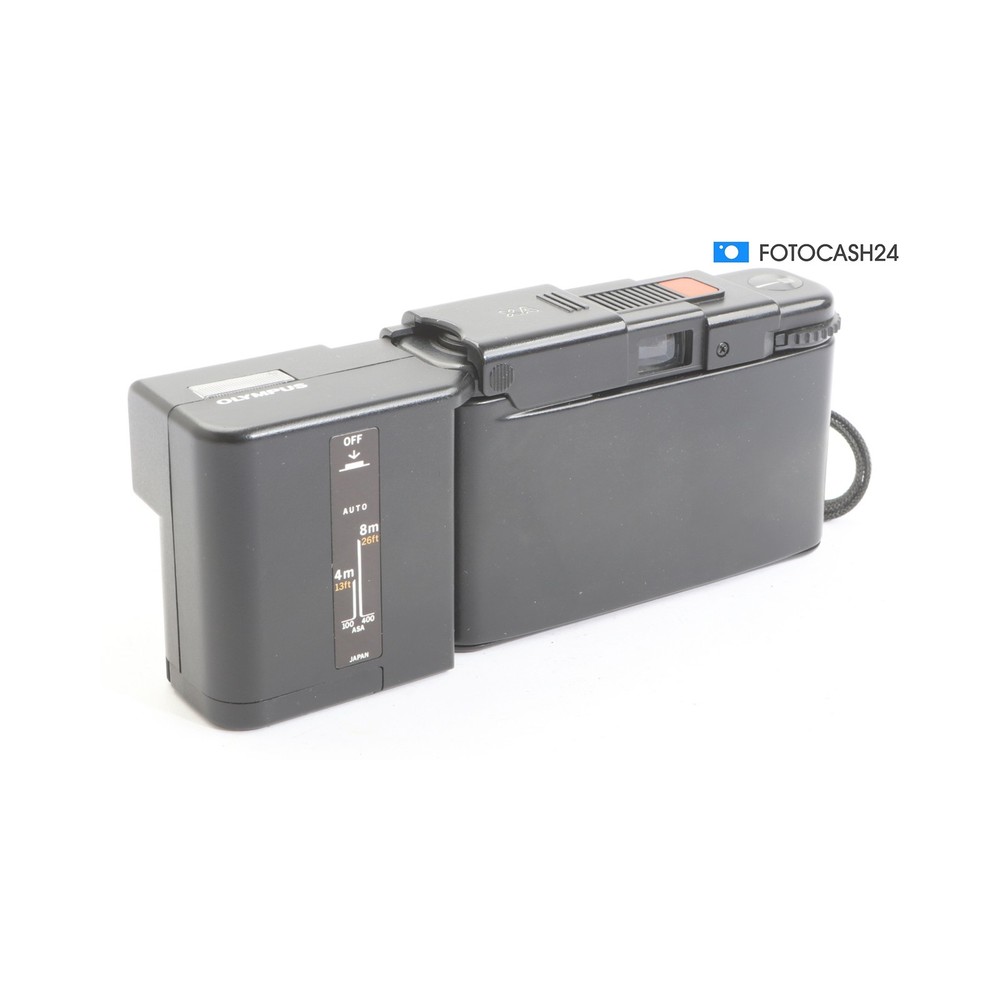 Olympus XA + A16 Electronic Flash Very Good (289568)