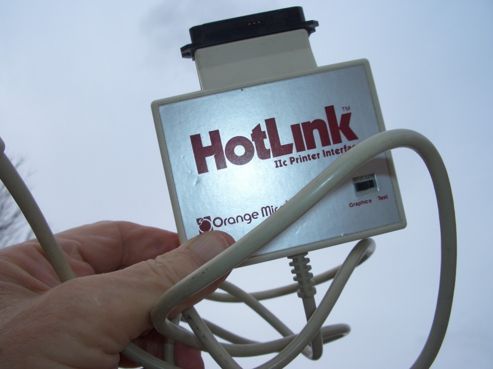 APPLE IIC:   "HOTLINK" PARALLEL PRINTER INTERFACE   $40.00 PLUS $12.00 SHIPPING