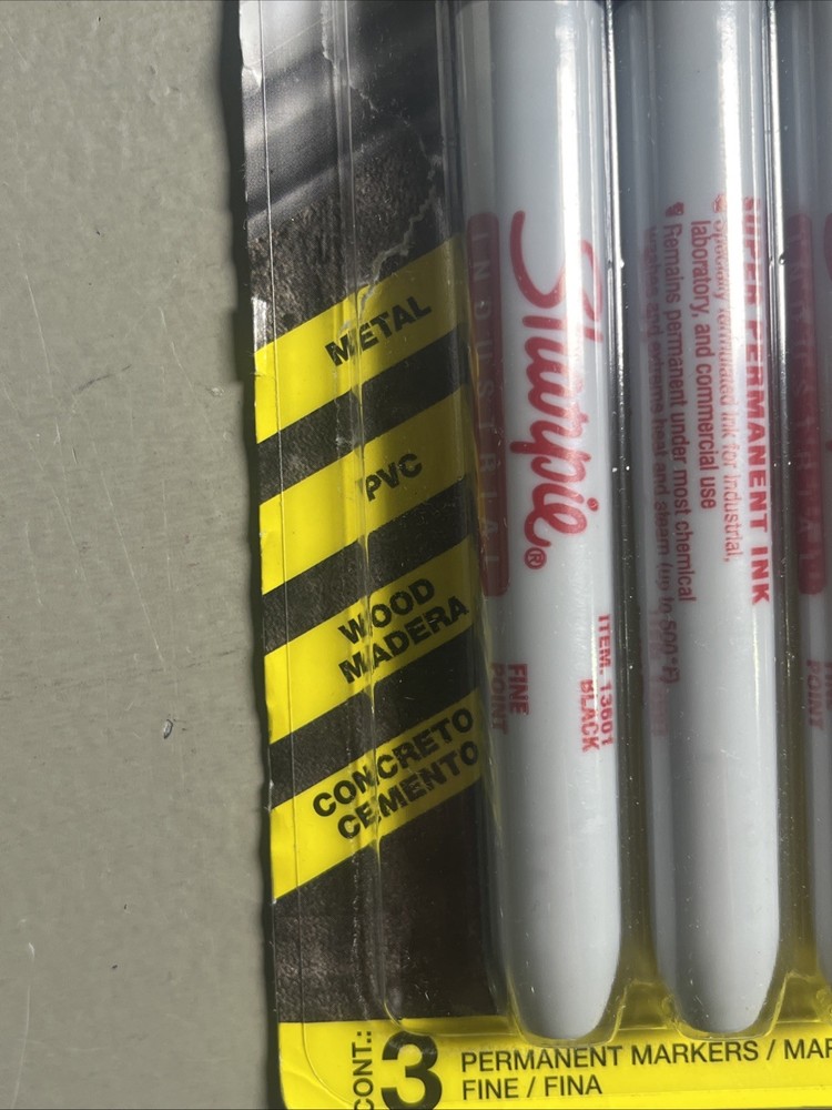 Sharpie Pro 3 Pack Permanent Fine Point Black Markers