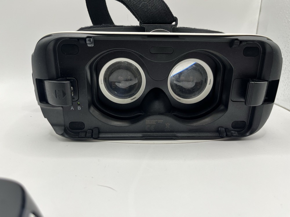 Samsung Gear VR Powered by Oculus
