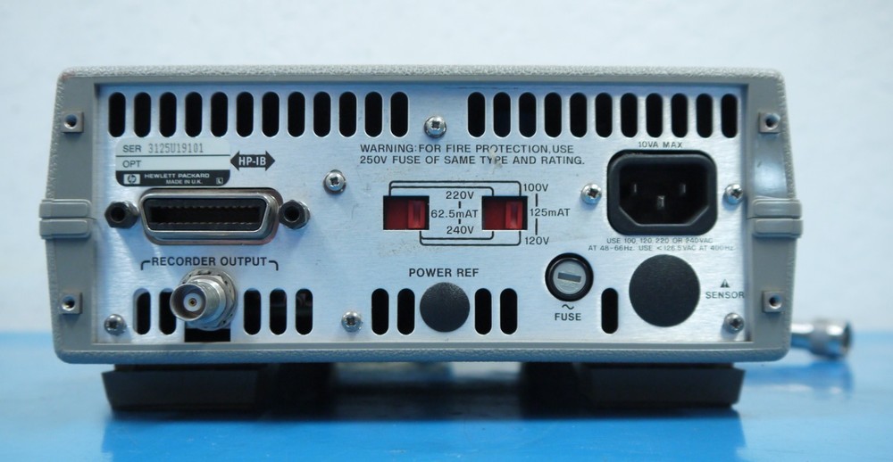 HP 437B Power Meter w/ HP 8482H Power Sensor