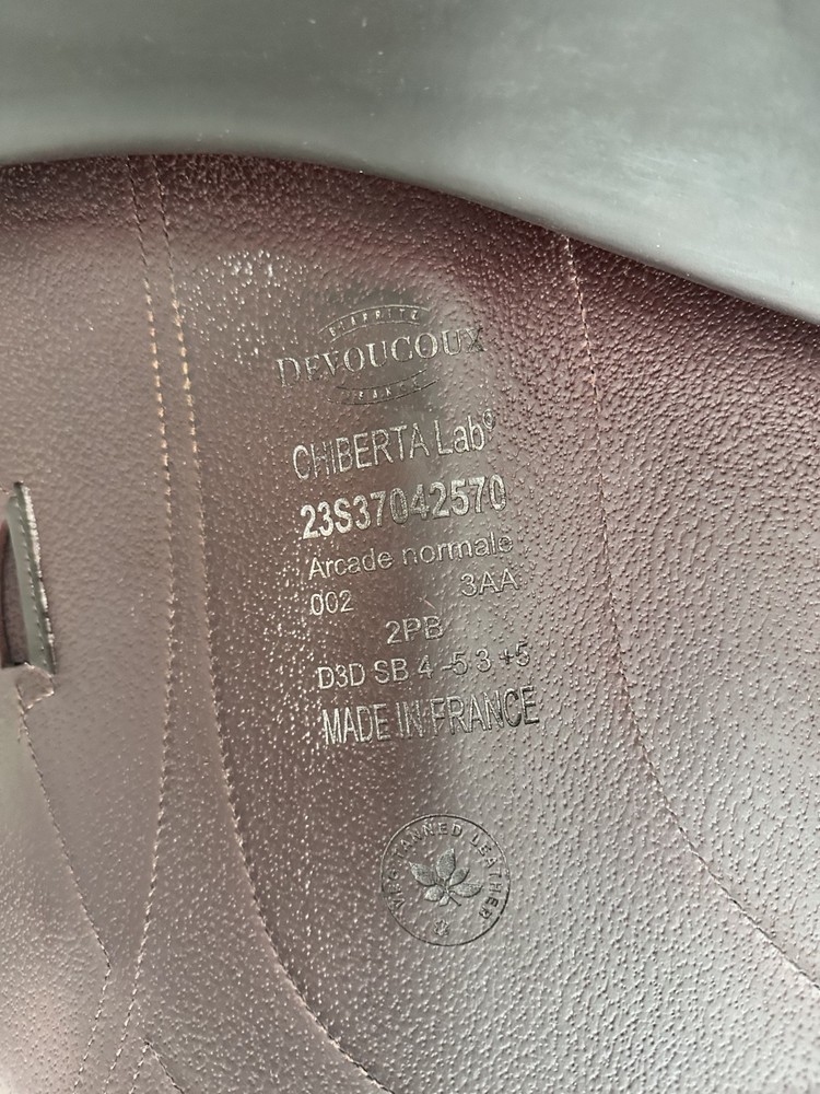 17.5 Devoucoux Chiberta Lab Saddle 2023 practically new