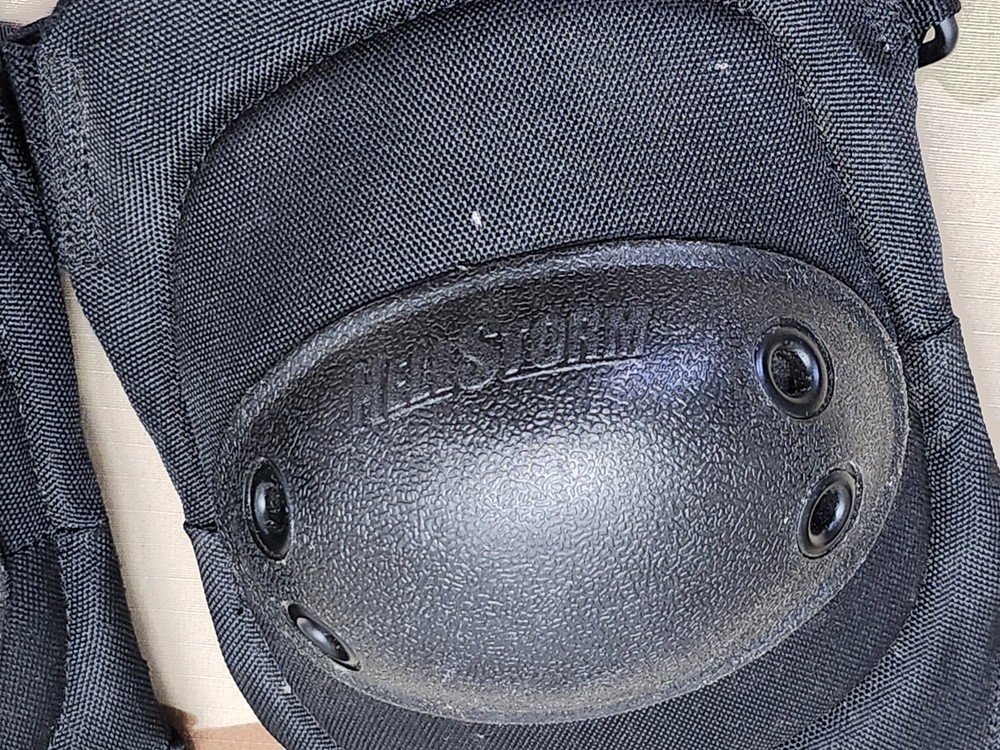 Blackhawk Hellstorm Elbow Pads Black READ DESCRIPTION! READ DESCRIPTION! READ DE