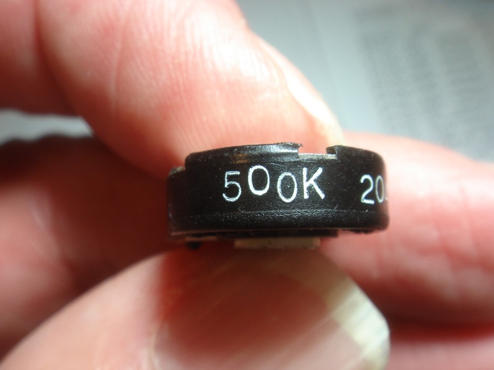 500K TRIMMER Piher PT15S stehend #17PY