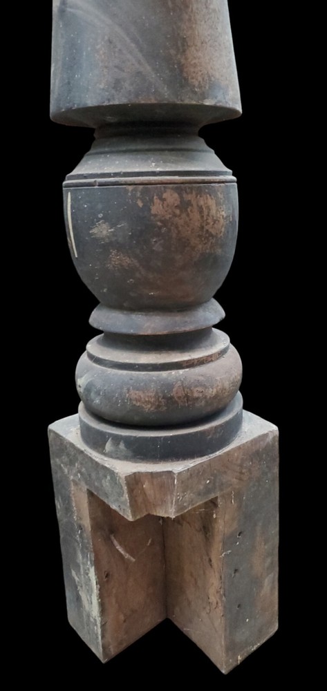 Newel Post *GAM0210