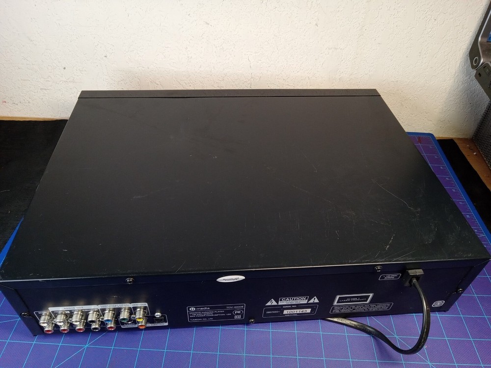 TJ MEDIA multimedia DVD player TDV-4000