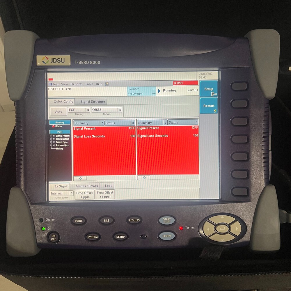 JDSU T-Berd 8000 10G Network Analyzer w/ Charger #1