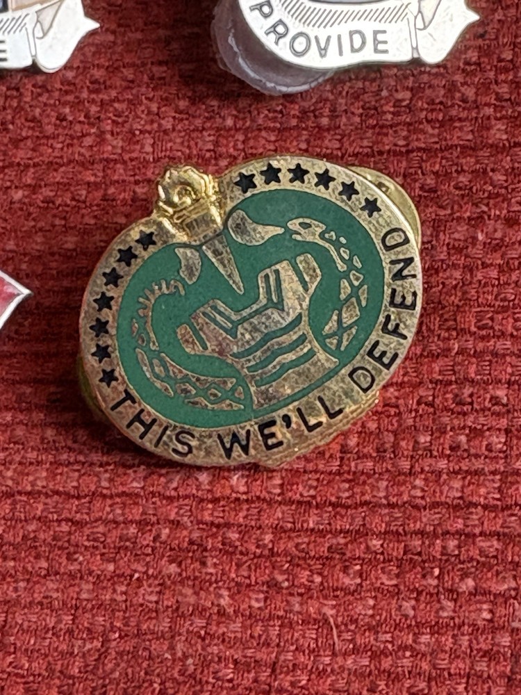 Vintage U.S. Military Pin Lot 75th Support 5th Engineer Drill Sergeant Trainer