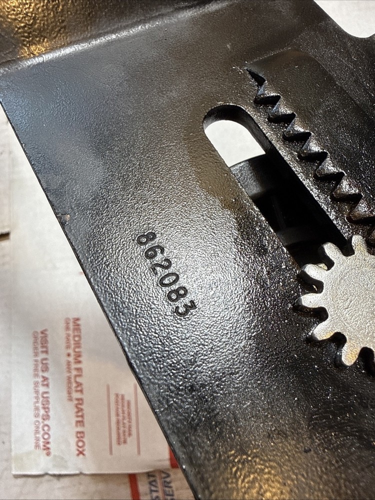 Mercruiser tensioner puller with bracket 862083