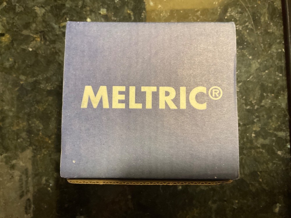 NEW! Meltric Inlet Plug DS20