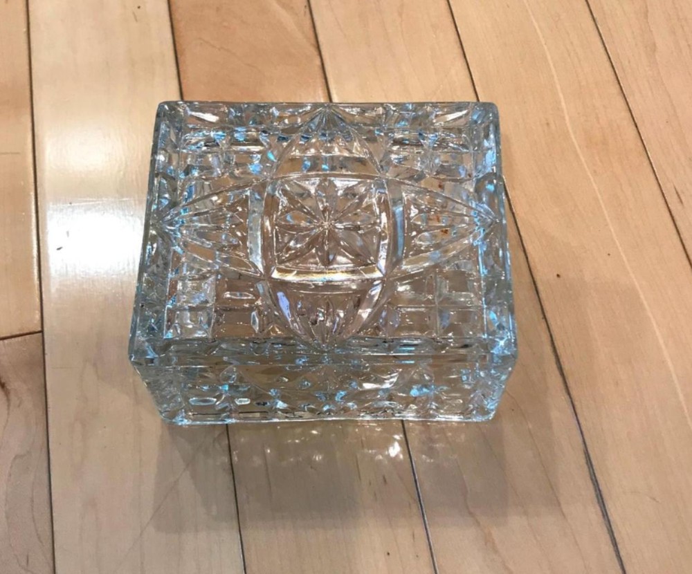 Beautiful Vintage Crystal box & Lid with initial P