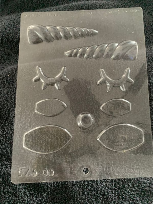 unicorn chocolate mold
