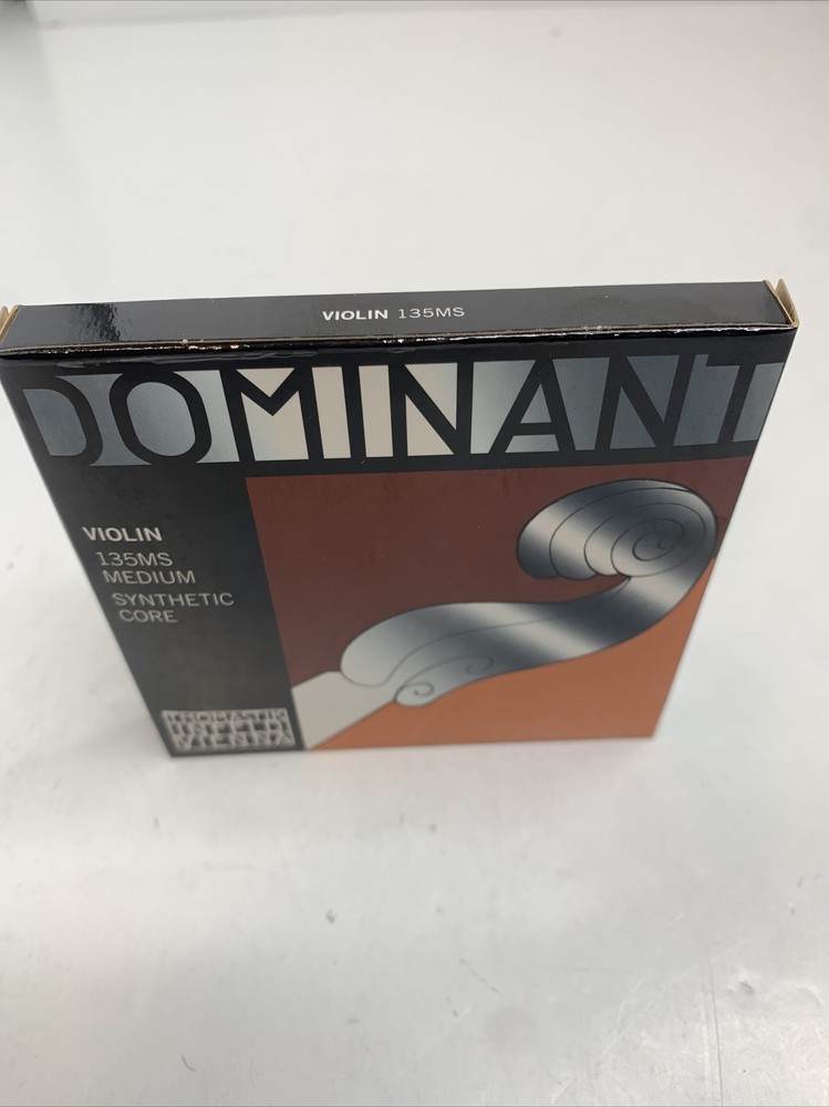 Thomastik Infeld Dominant Violin 135MS Medium Synthetic Core 4/4