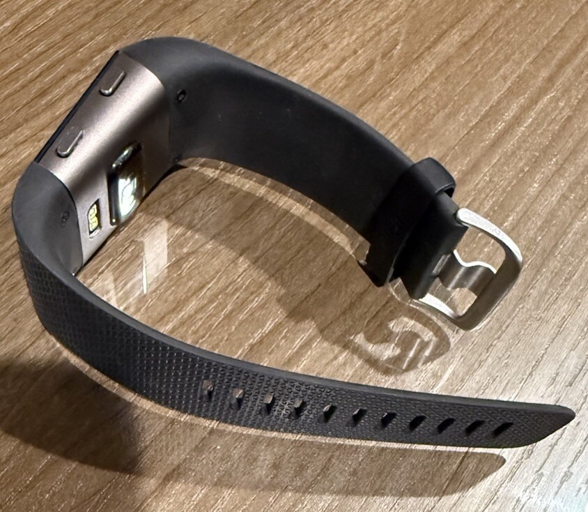 Fitbit Surge FB501 Activity Tracker Watch (black)