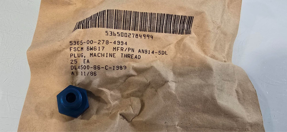 (25) MACHINE THREAD PLUGS AN814-5DL 5365-00-278-4994