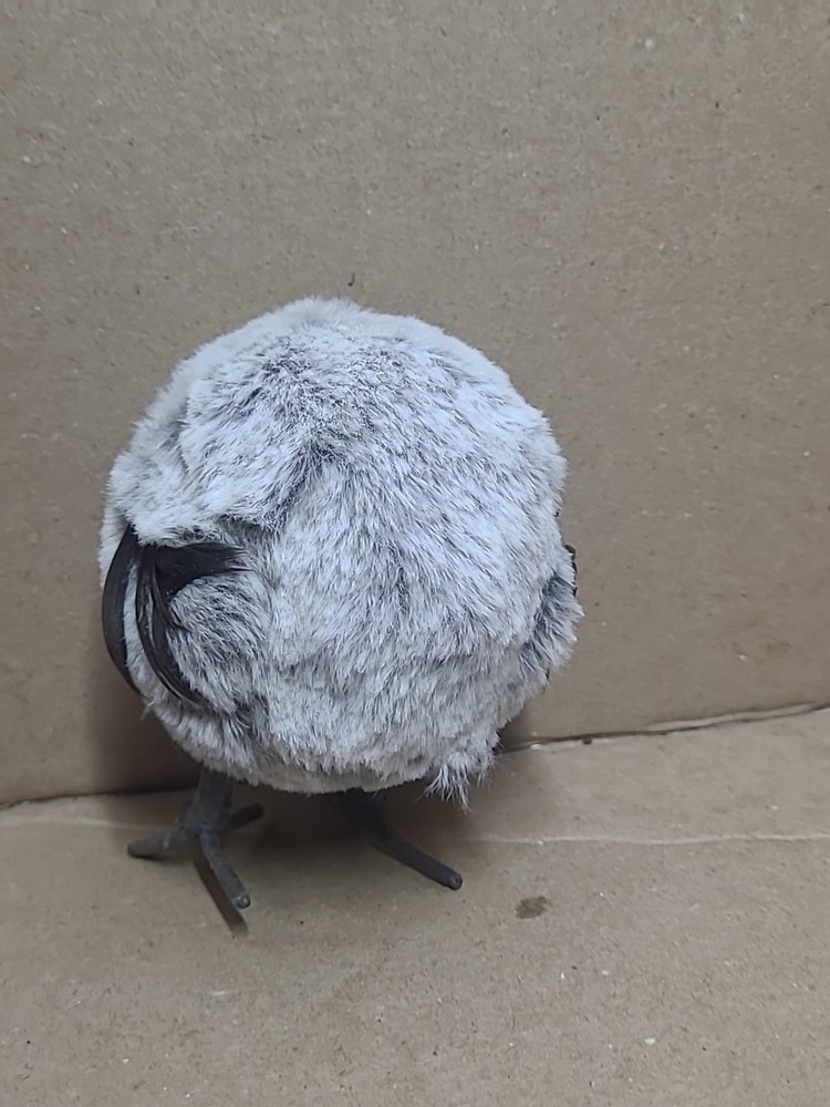 Target Spirit Bird ..small Round Light Grey