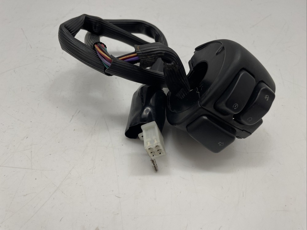 ♻️ Keeway Superlight 125 2021 - 2024 Right Side Switchgear ♻️