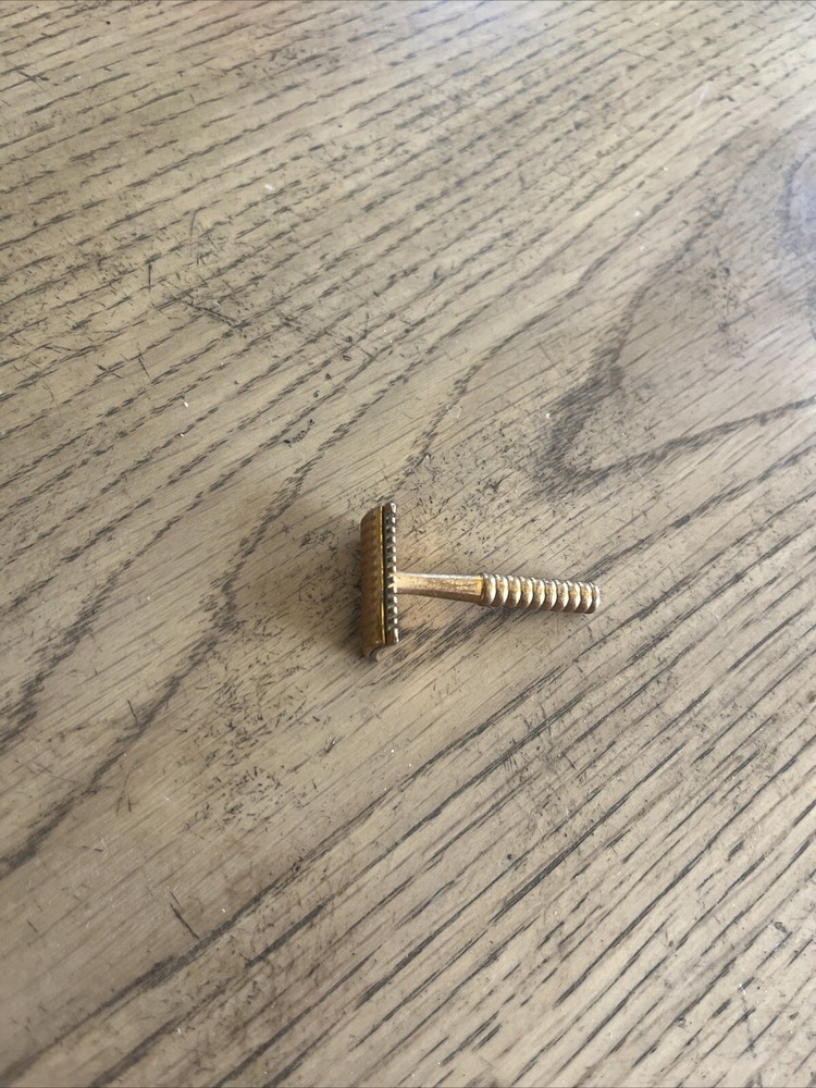 Tiny Unmarked 1.5” Safety Razor Gold Toned