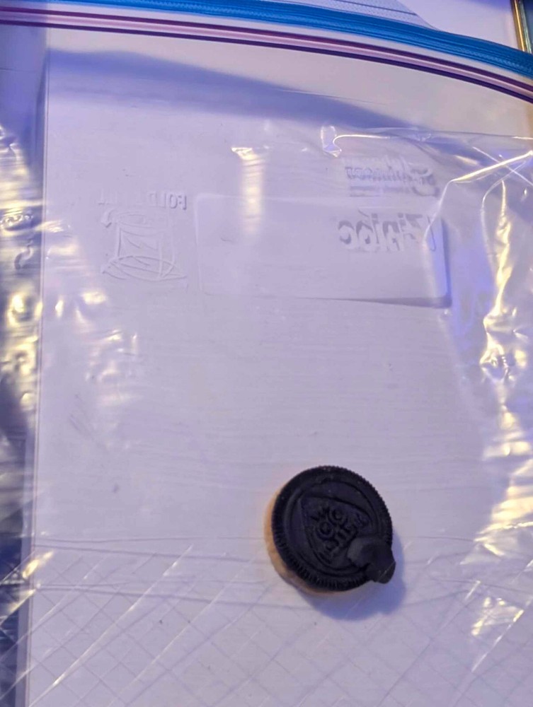 💎🤘 Ultra-Rare Post Malone Oreo Defect 🍪 – Pac-Man 🟡 Edition!!