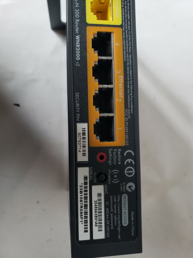 NETGEAR WNR2000 V2 Wireless N300 Router, READ