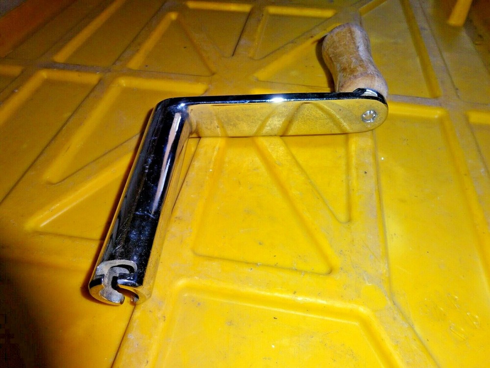 CHROME WINCH HANDLE 6" L 1/2" ID 4MM PIN